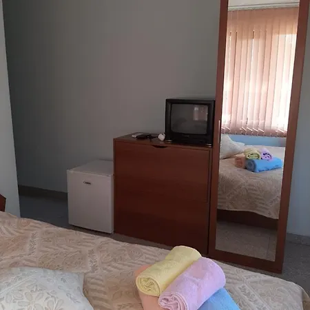 Guest house Къща За Гости Рожен Рест