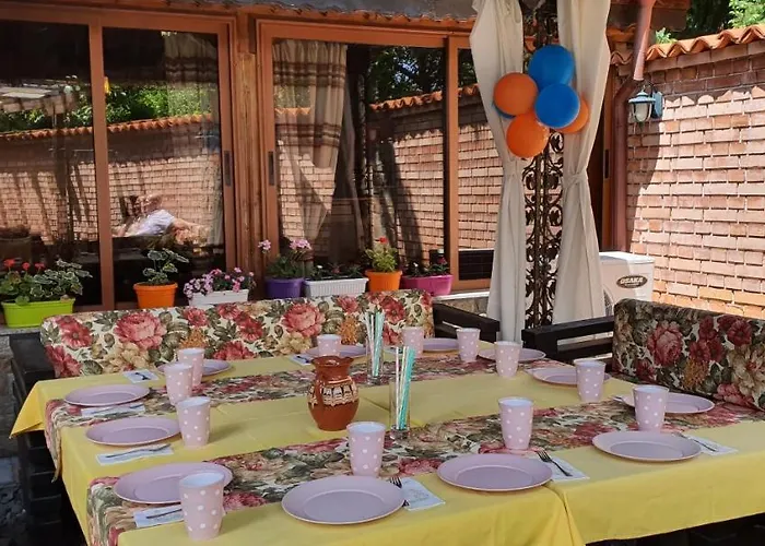 Affittacamere Къща За Гости Рожен Рест Lyaskovo (Plovdiv)